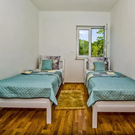 Vakantiehuis House Brapa *