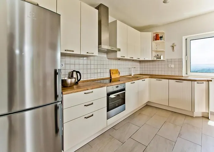 House Brapa בית נופש *